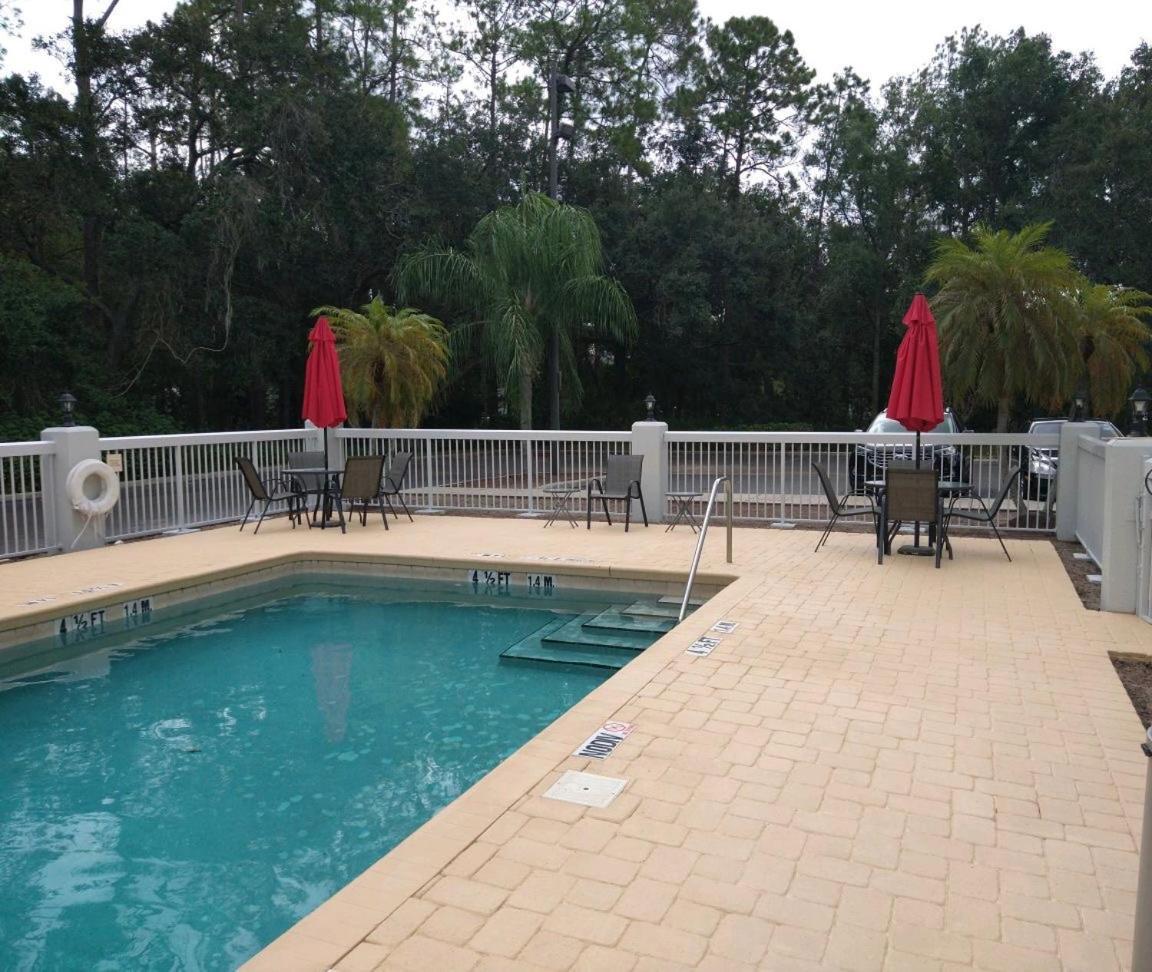 Spark By Hilton Tampa Brandon 2*