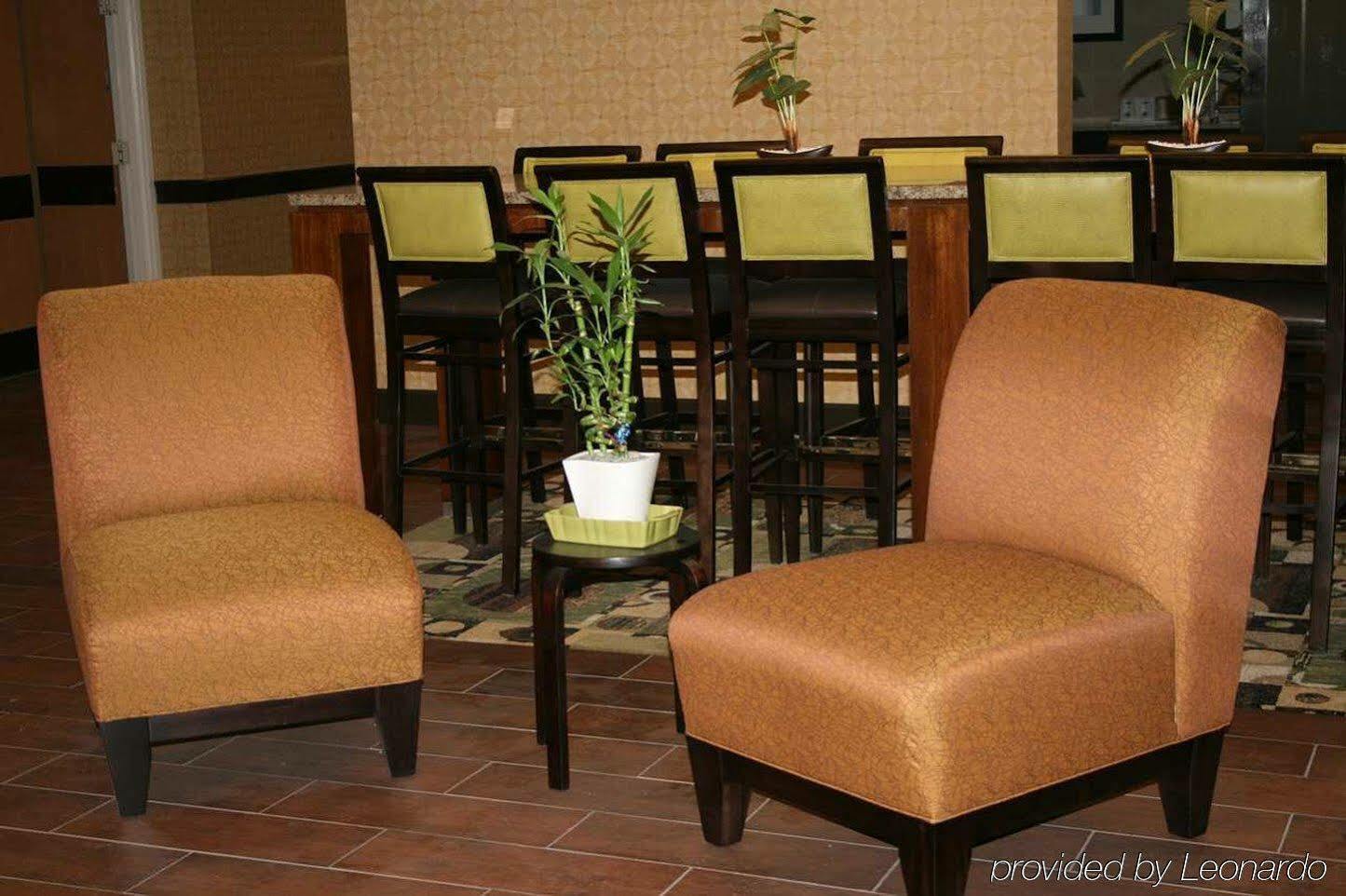 Spark By Hilton Brandon Hotel Heartland